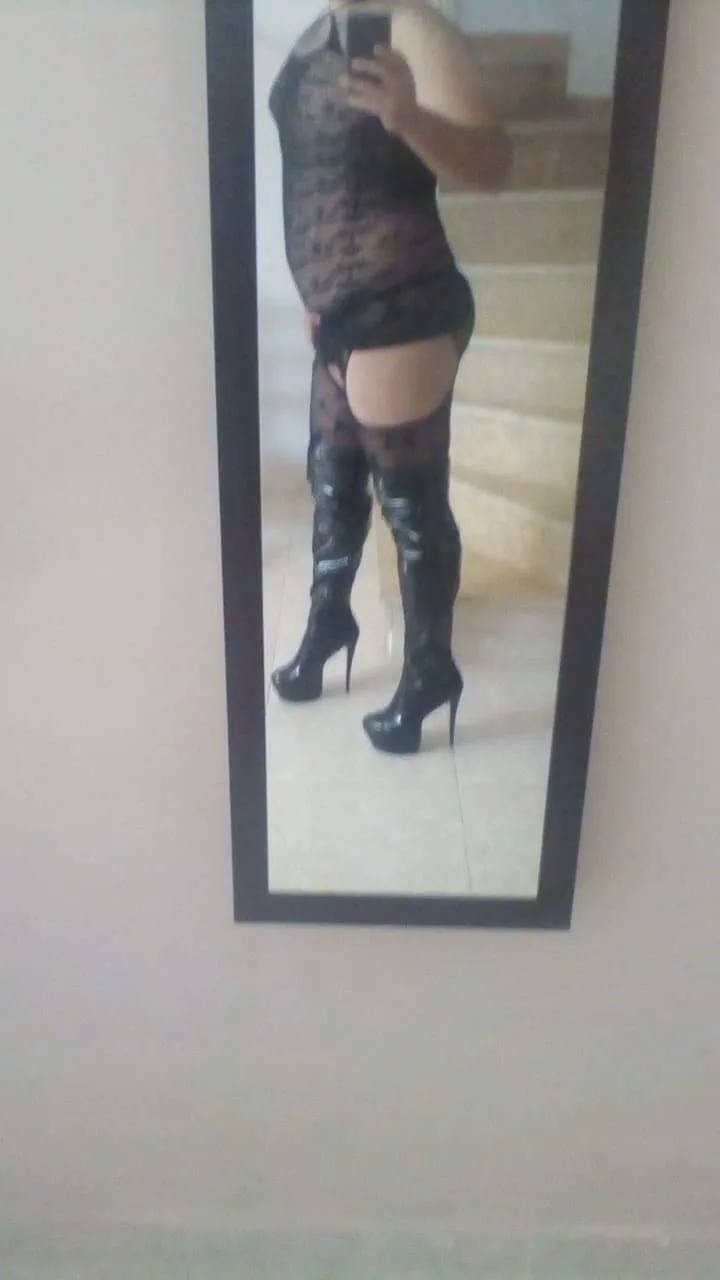 cross slave, trans escort Αθήνα