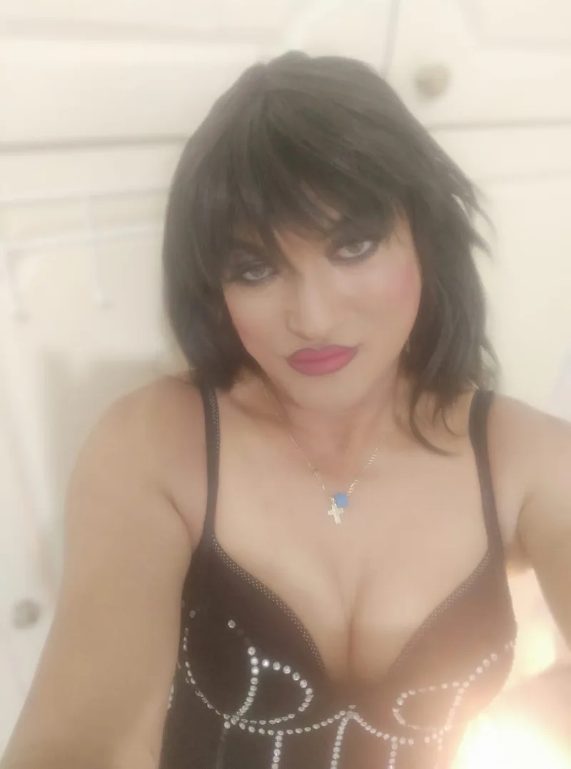 Η πιο καυτή τρανς της πόλης!, trans escort Αθήνα